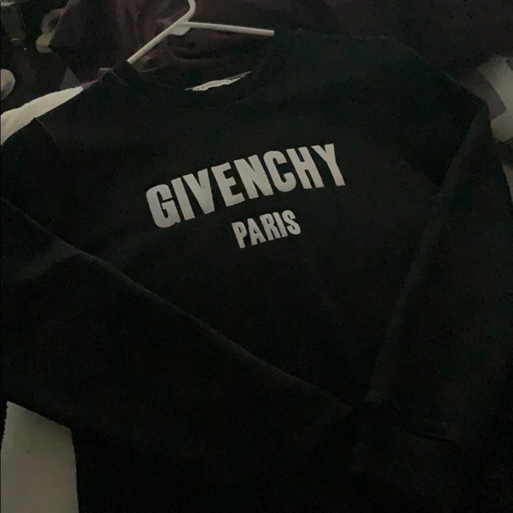Givenchy sweater